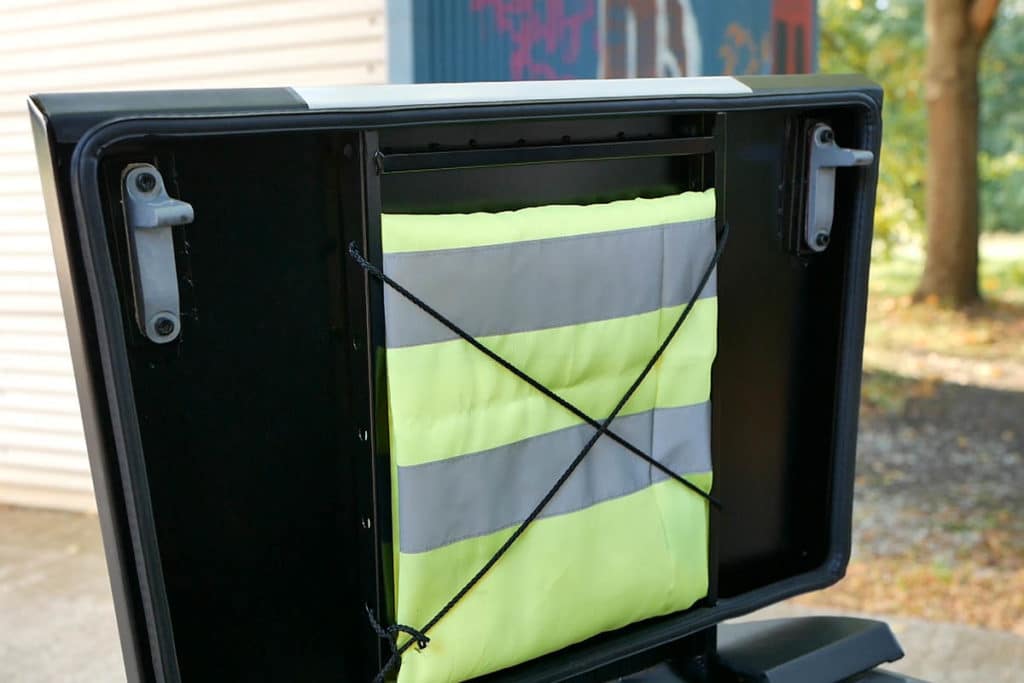 Inside of the lid on the Idit box for e-cargo bikes