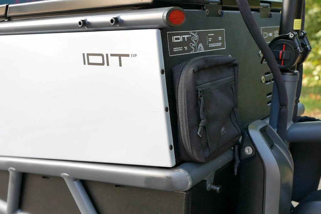 Molle system for attaching accessories to the Idit box for e-cargo bikes