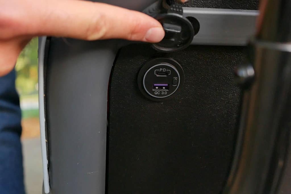 USB charging port on the Idit box for e-cargo bikes