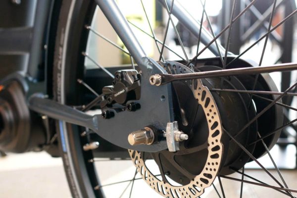 Hydraulic disc brakes on the E-Dolly e-cargo bike from Dolly Bikes