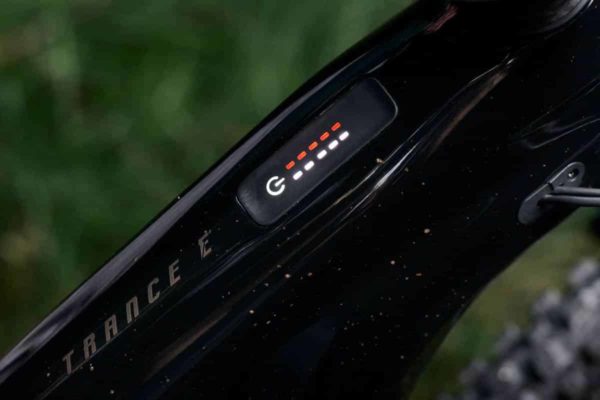 RideControl Go control unit on the Giant Trance X Advanced E+ LTD ebike