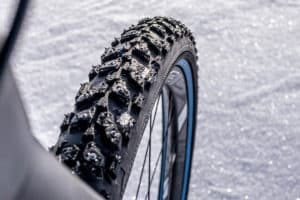 Winter Traveller tread for the reTyre modular tyre system