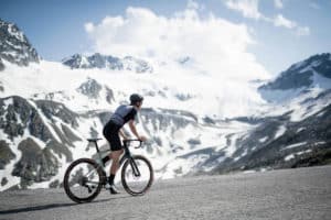 Road bike featuring Classified Powershift Hub gearing system