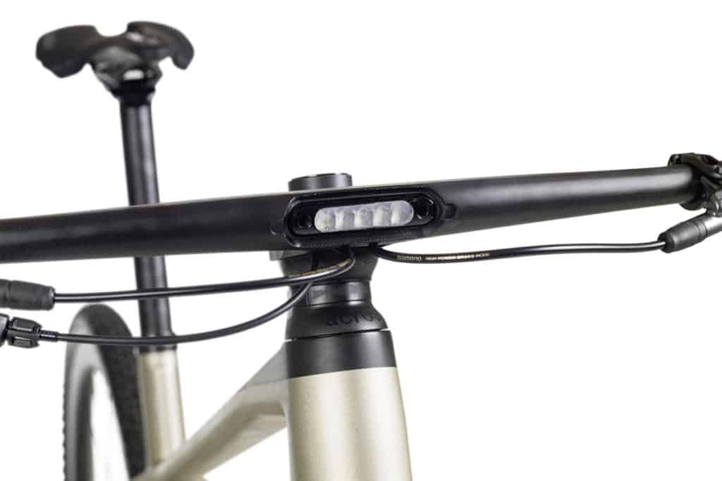 Front light integrated in the handlebar on the Thömus Swissrider ebike