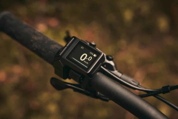 Giant Stance E+ ebike for the 2023 season featuring RideControl Dash 2in1 control unit