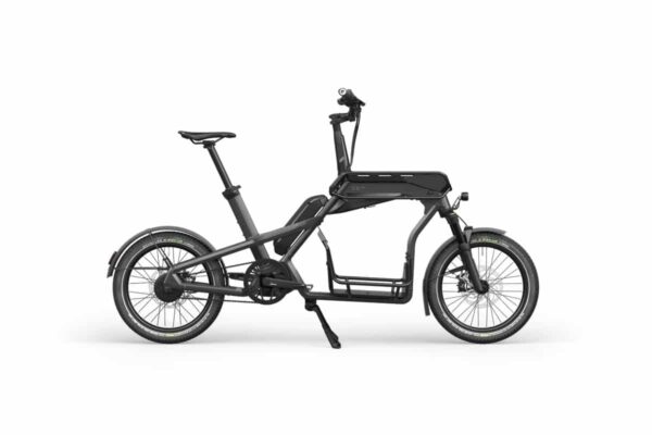 Ca Go CS150 e-cargo bike in the colour Black Grey