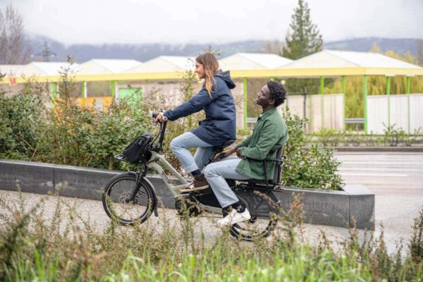 One adult can ride on the seat bench of the Tern HSD ebike