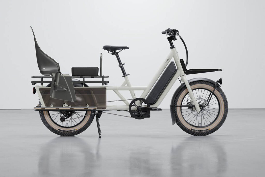 Specialized Globe Haul LT e-cargo bike with child seat and seat pad for second passenger