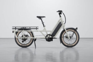 Specialized Globe Haul LT e-cargo bike without any accessories