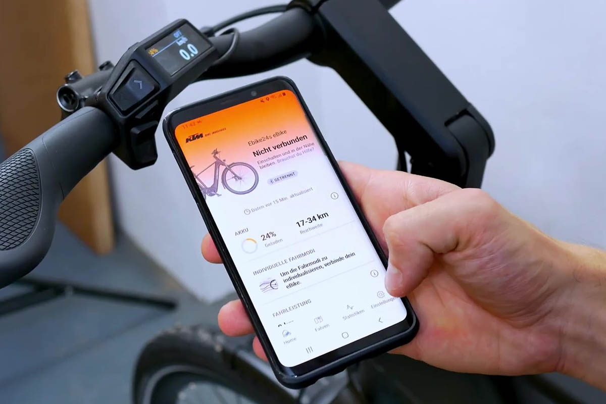 Ebike applications, displays or nothing, what do you prefer?