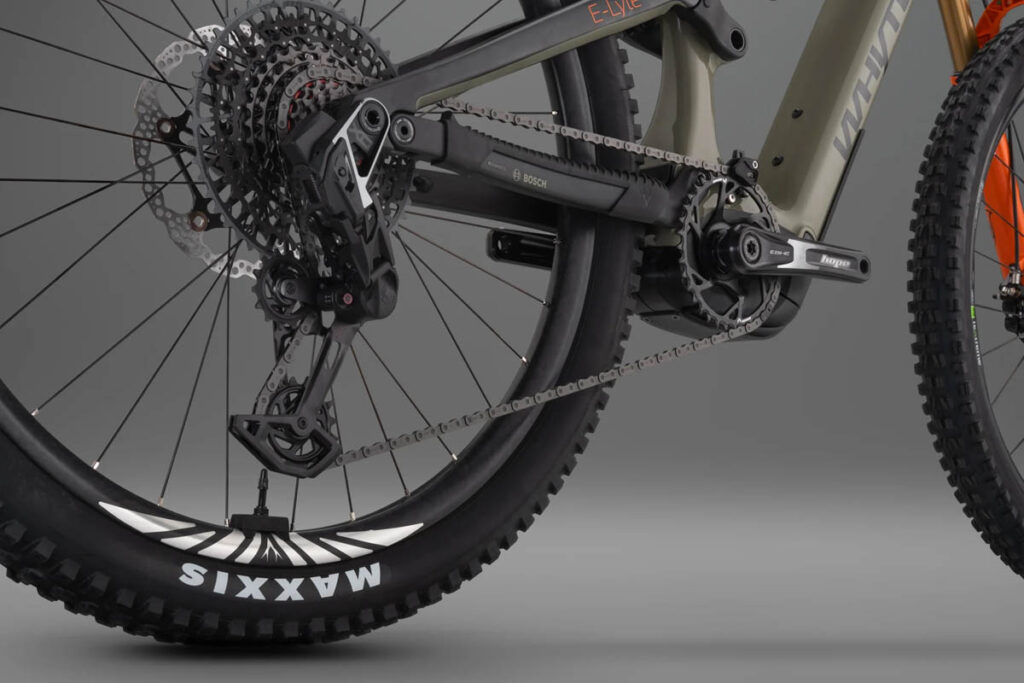 Whyte E-Lyte ebike featuring electronic derailleur gears with twelve gears