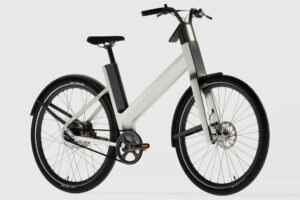 Anod ebike featuring supercapacitor and battery