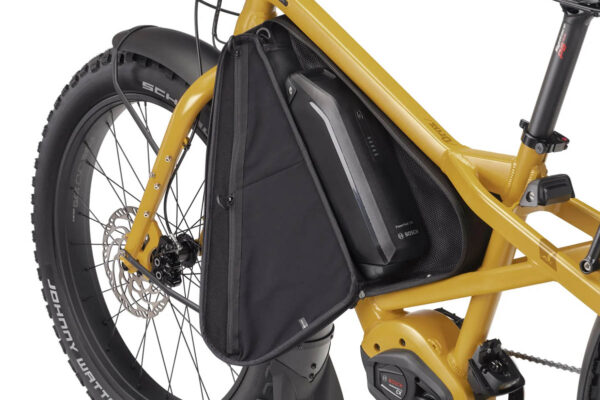 Frame bag to protect the battery on the Tern Orox ebike