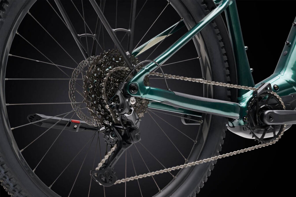 Derailleur gears on the Liv Lurra E+ EX 1 ebike