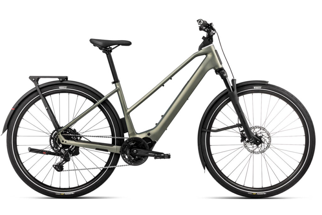 Orbea Kemen Tour ebike in the colour Spaceship Green