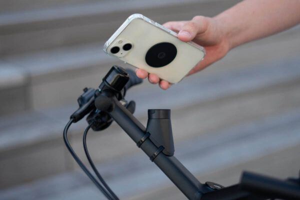 Smartphone mount for the Moustache Lundi 20 ebike