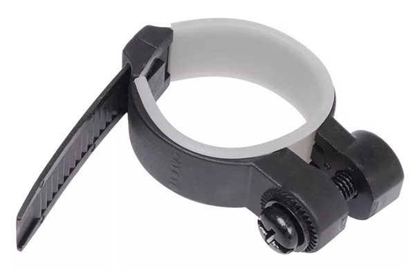 Universal clamp from Cateye