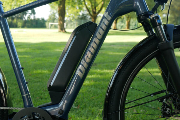 Bosch PowerPack 400 battery on the Diamant Zing 2025 ebike